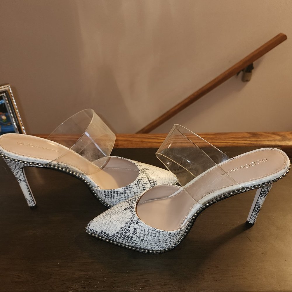Harlina Heeled Mule